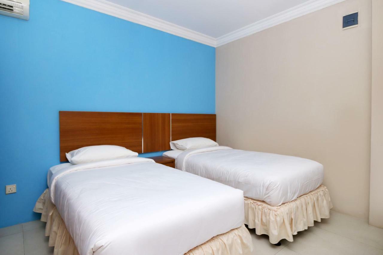 Safina Inn Syariah Sekupang Batam Bagian luar foto