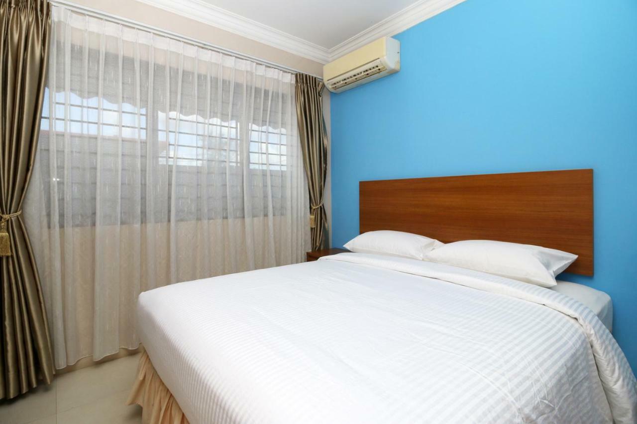 Safina Inn Syariah Sekupang Batam Bagian luar foto