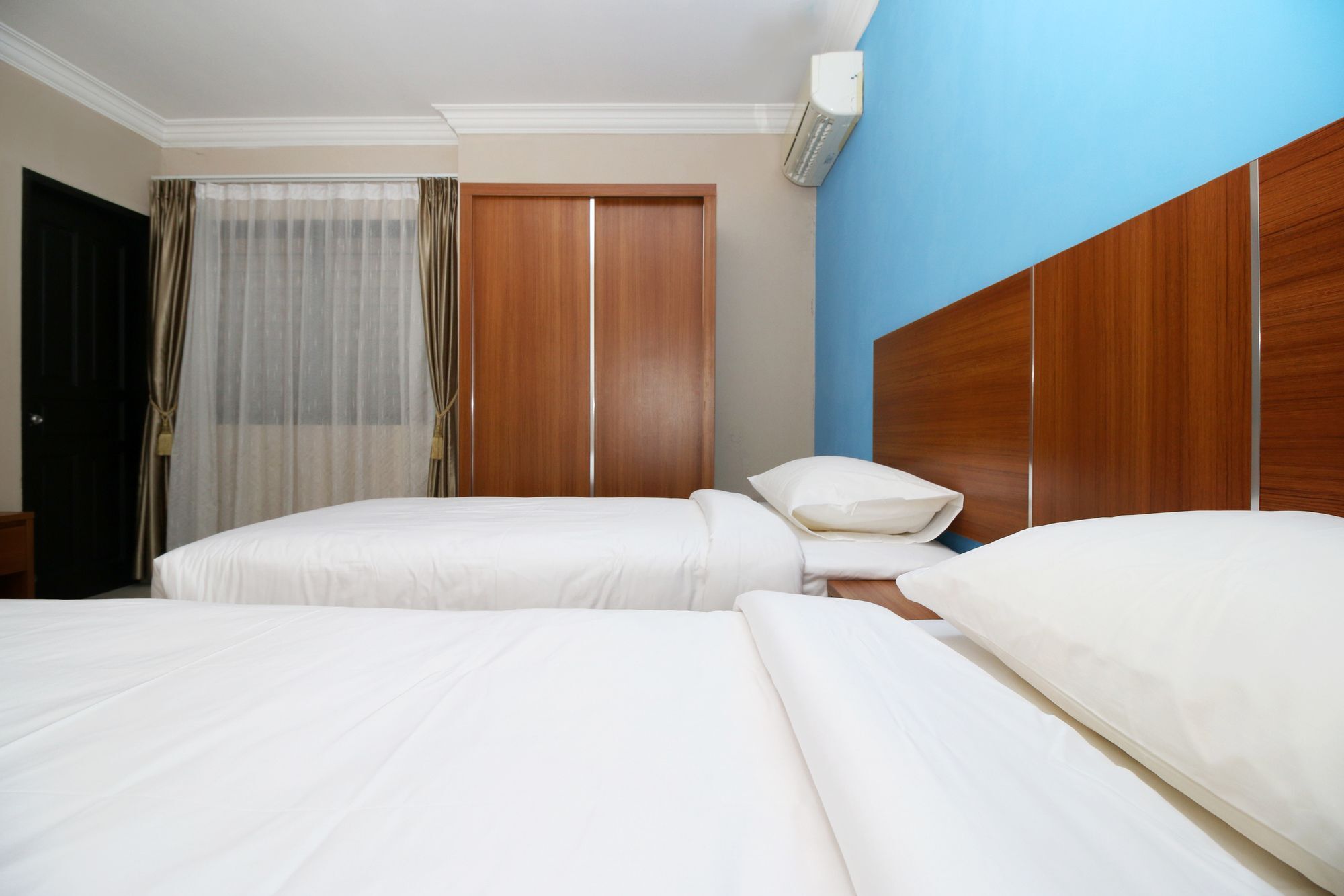 Safina Inn Syariah Sekupang Batam Bagian luar foto